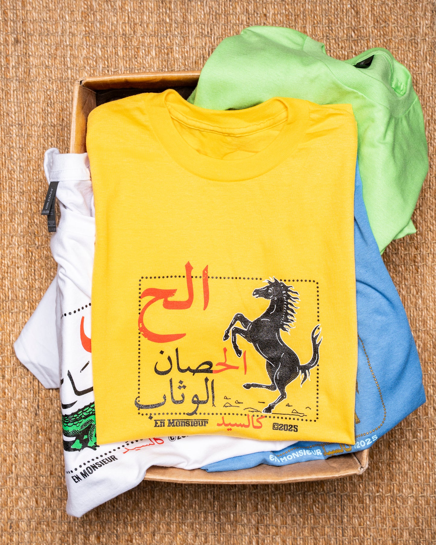 "CHEVAL CABRÉ" YELLOW